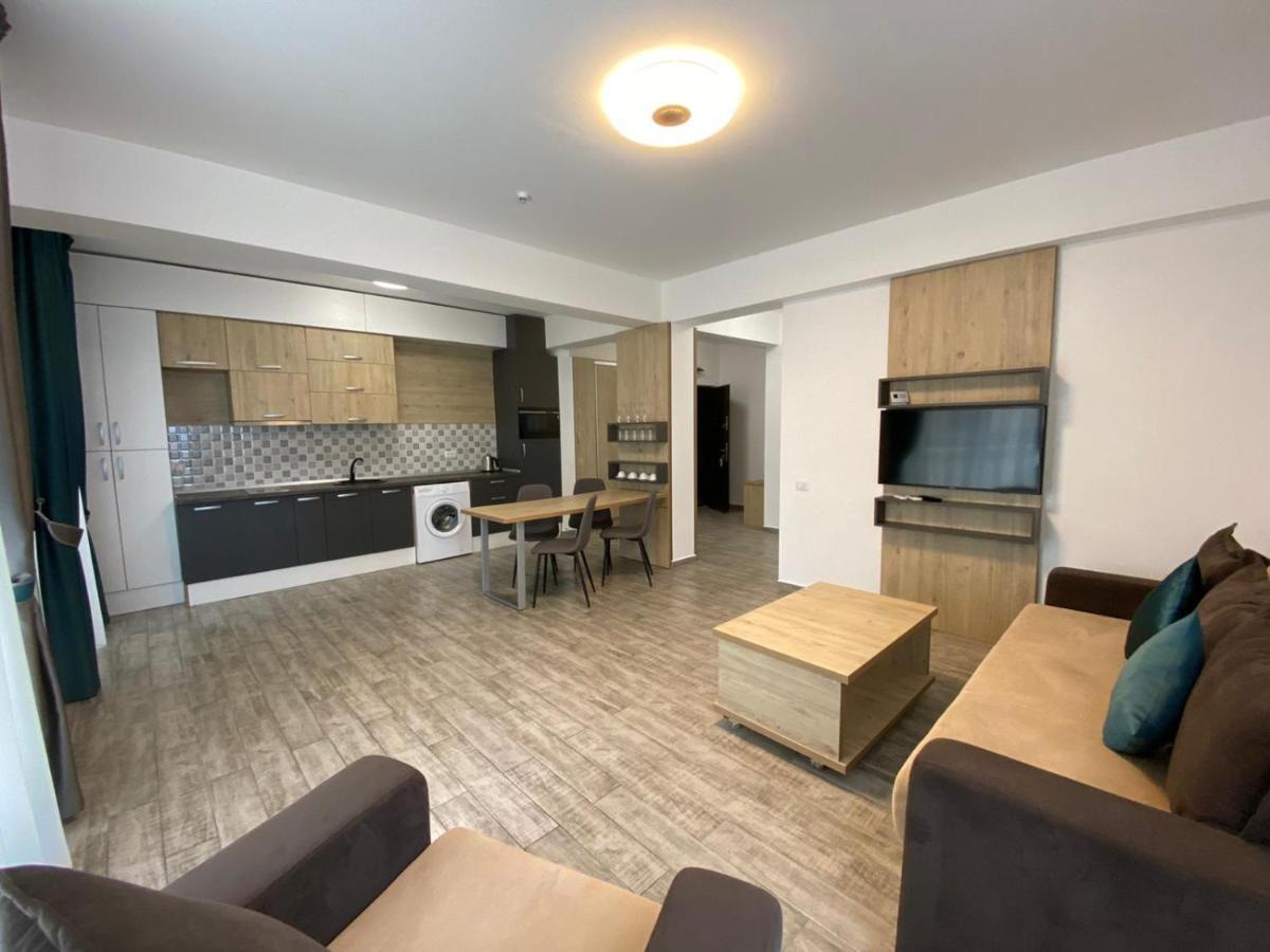 Apartament Ella C&C Residence Năvodari Zewnętrze zdjęcie