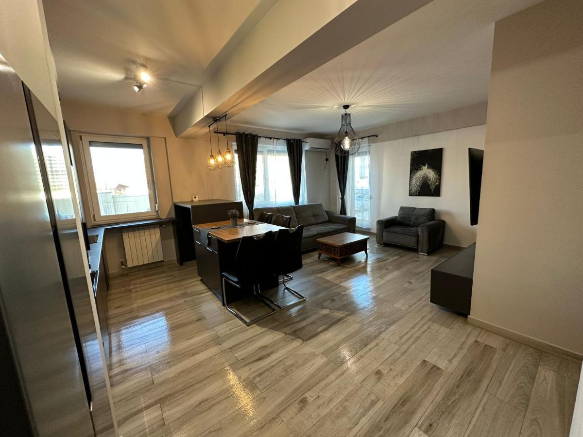 Apartament Ella C&C Residence Năvodari Zewnętrze zdjęcie
